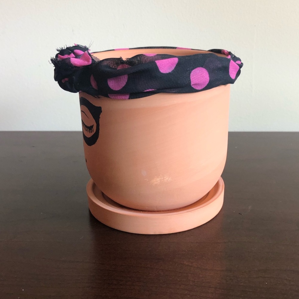 HAND CRAFTED, Hand-painted Terracotta Pot - Picture 3 of 6